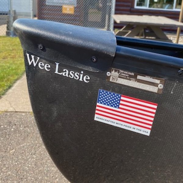 Wenonah Wee Lassie 12’6″ – Graphite Ultra-Light, Black Aluminum Trim, Floor Mounted Seat – Blem