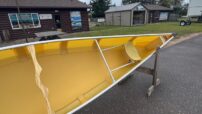 Wenonah Champlain - Aramid Ultra-Light, VersiGunwales, Aramid Bucket Seats, Sliding Bow Seat, Foot Brace - 1st Quality - Image 5