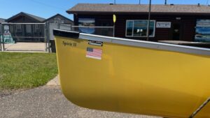 Wenonah Spirit II - Aramid Ultra-Light, VersiGunwale, Ash Yoke, Web Seats with Sliding Bow, Foot Brace - NOS/Blem
