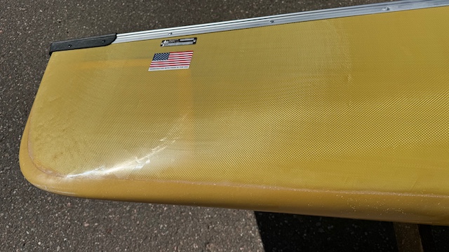 Wenonah Minnesota II Canoe - Aramid Ultra-Light, VersiGunwale, Bucket Seats, Foot Brace, Outfitter Edition - NOS - Image 20