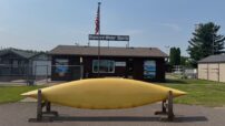 Wenonah Boundary Waters - Aramid Ultralight, VersaGunwale, Hung Web Seats - NOS - Image 9
