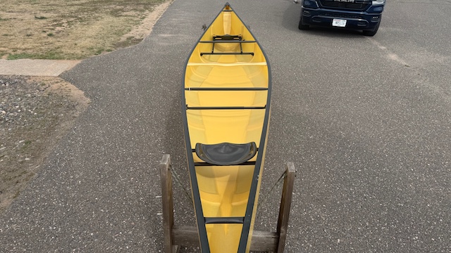Wenonah Escape - Aramid SuperLight, Black Trim, Ash Yoke, Graphite Bucket Seats, Foot Brace Installed - NOS - Image 6